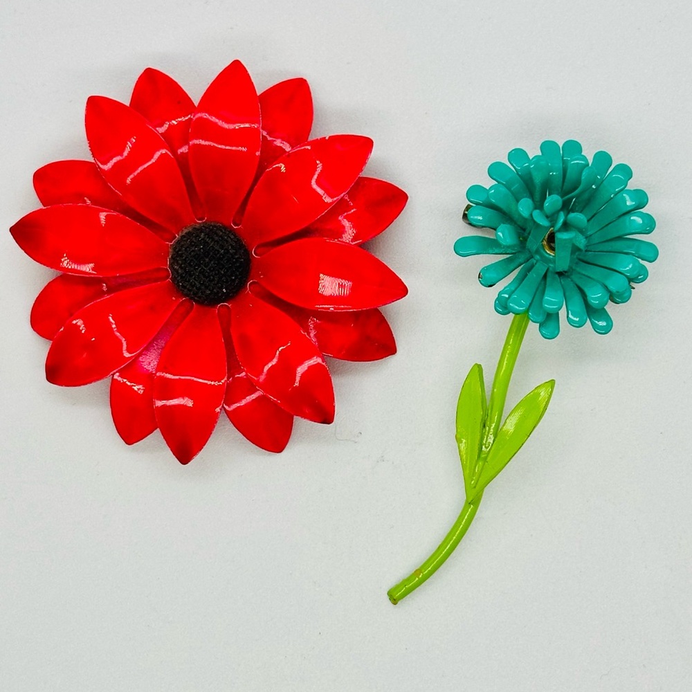 Vintage Enamel Flower Brooch Pin Set Red Teal Green Bright Colorful Retro